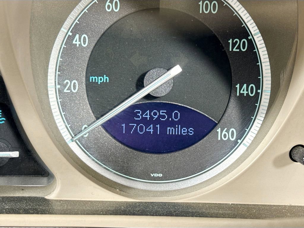Used 2003 Mercedes-Benz SL 500 image 12