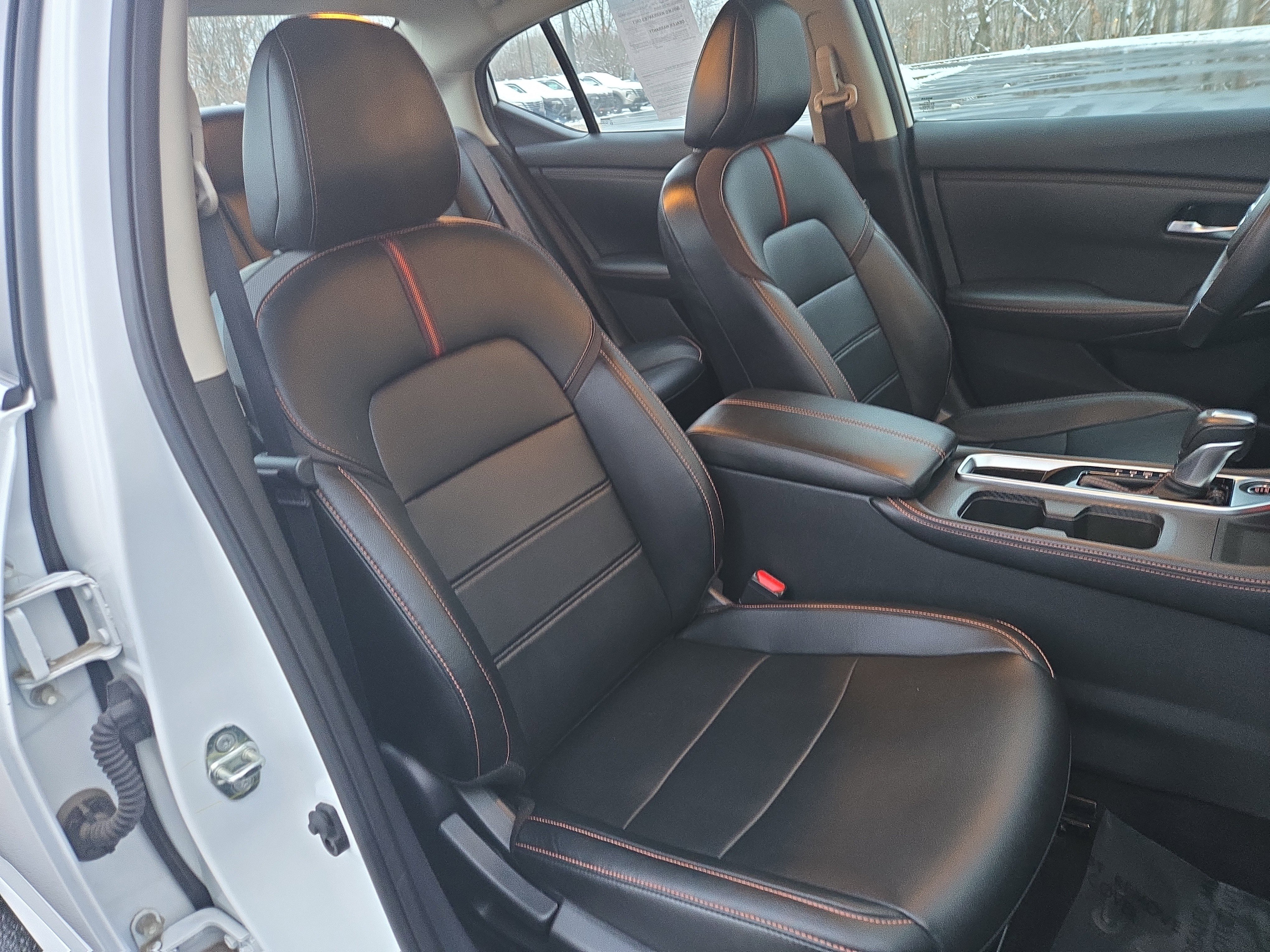 Used 2021 Nissan Sentra SR w/ SR Premium Package image 25