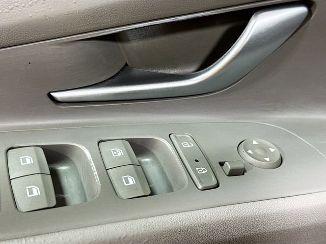 Used 2021 Hyundai Elantra SEL image 19