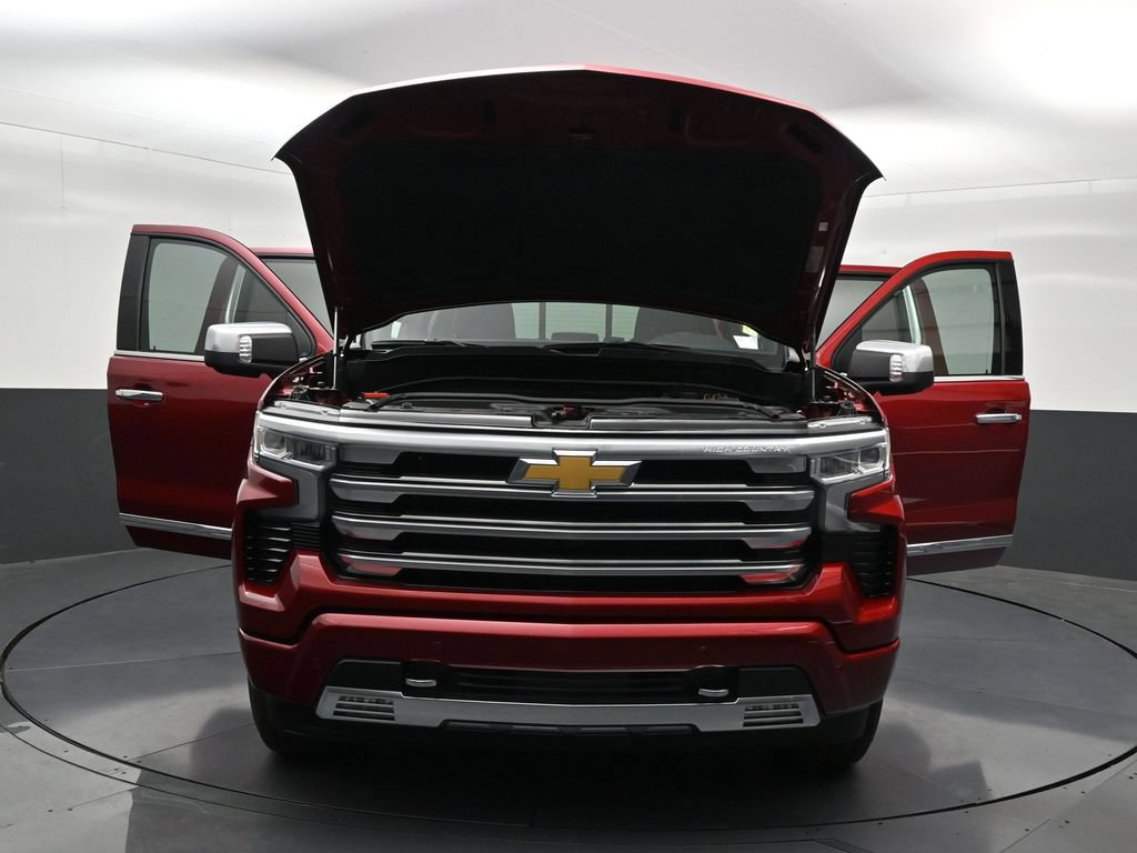Used 2025 Chevrolet Silverado 1500 High Country RWD image 38