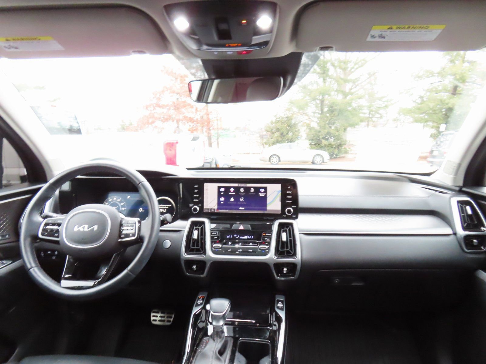 Used 2023 Kia Sorento SX image 14