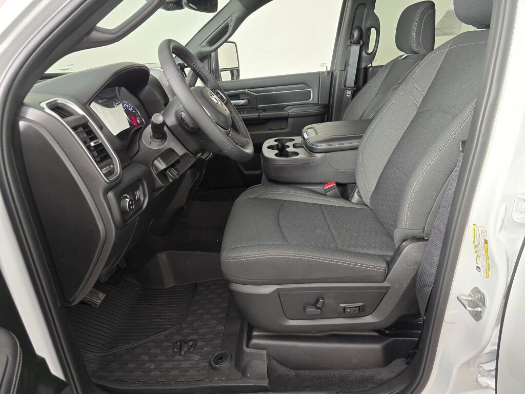 New 2026 RAM 3500 Big Horn image 16