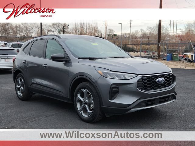 Used 2025 Ford Escape ST-Line
