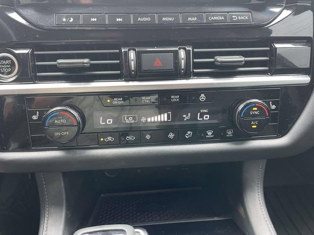 Used 2022 Nissan Pathfinder SL w/ SL Premium Package FWD image 29