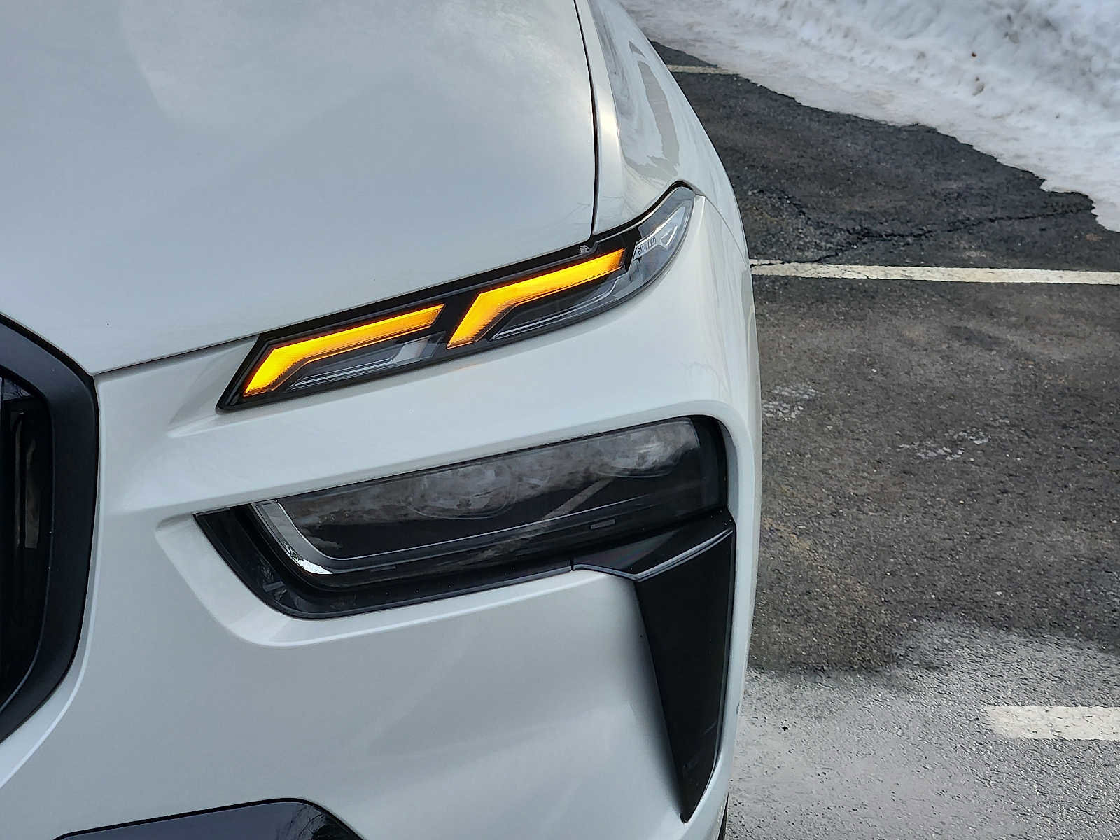 Certified 2024 BMW X7 xDrive40i w/ M Sport Package image 9