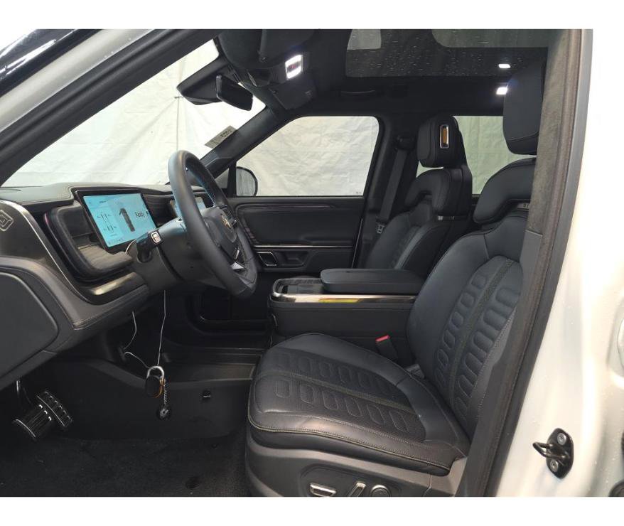 Used 2022 Rivian R1S Launch Edition image 7