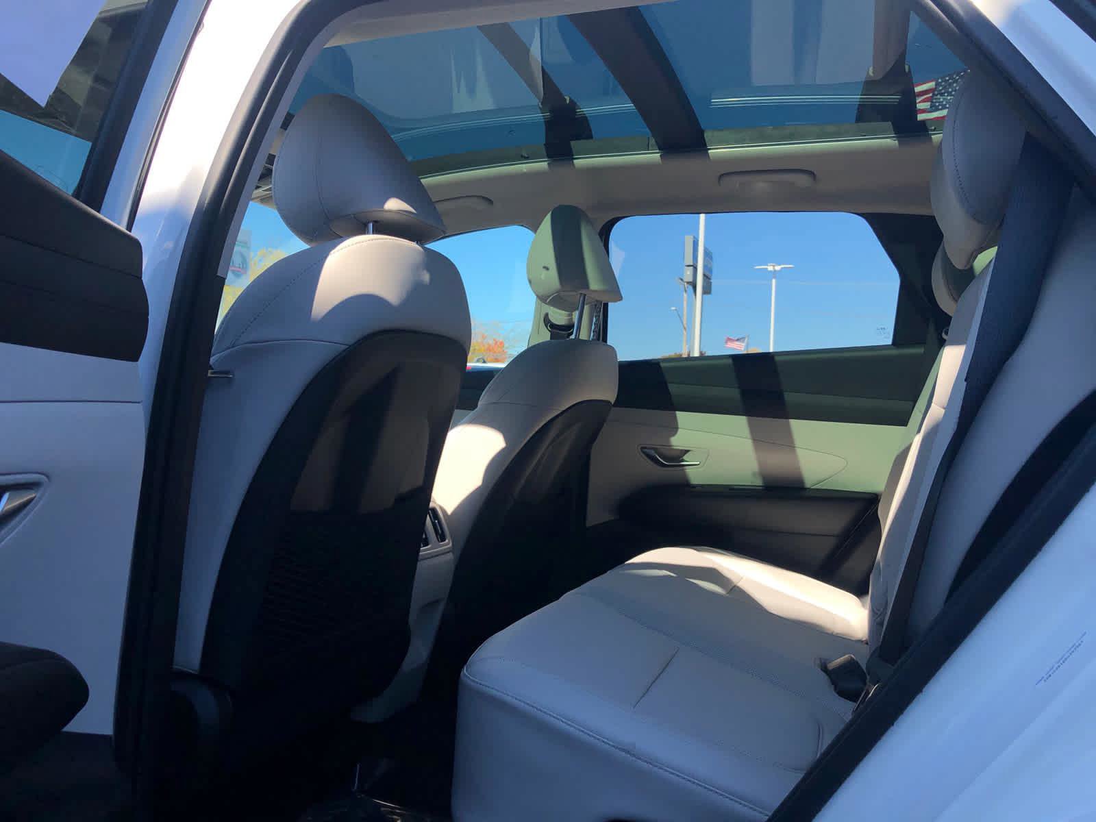 New 2025 Hyundai Tucson SEL image 25