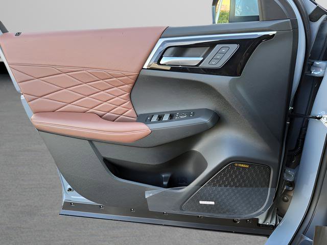 New 2026 Mitsubishi Outlander SEL image 30