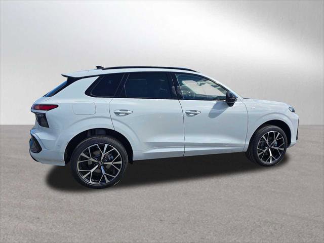 New 2026 Audi Q3 quattro 2.0T image 2
