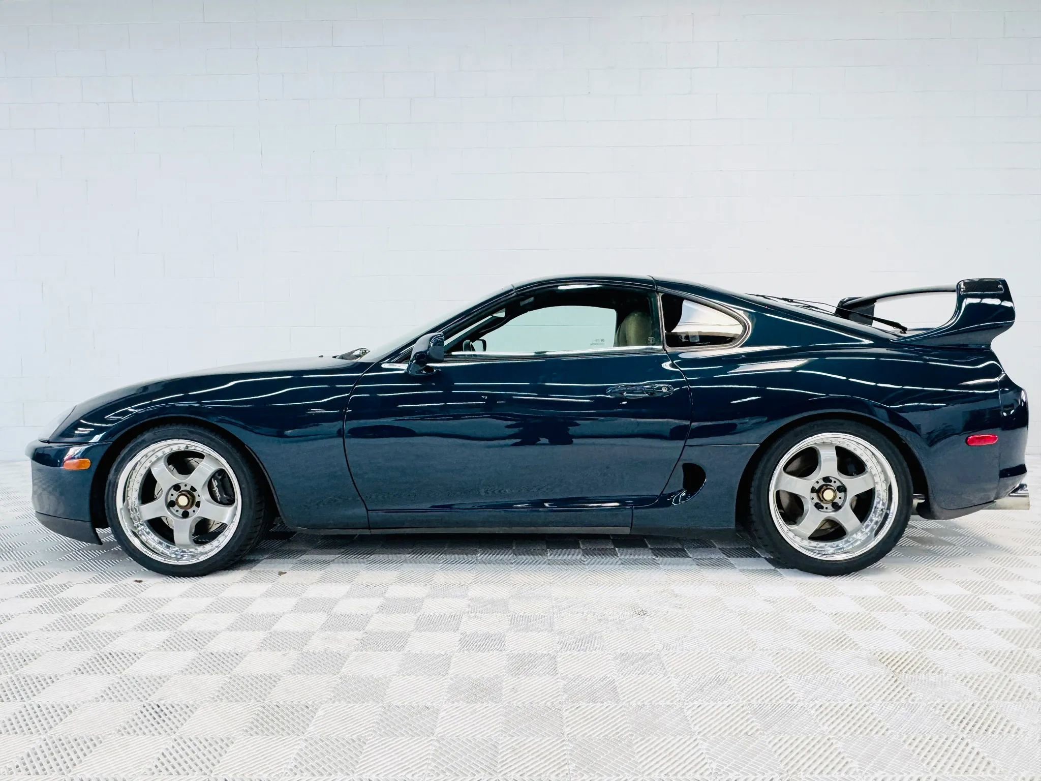 Used 1993 Toyota Supra RWD image 1