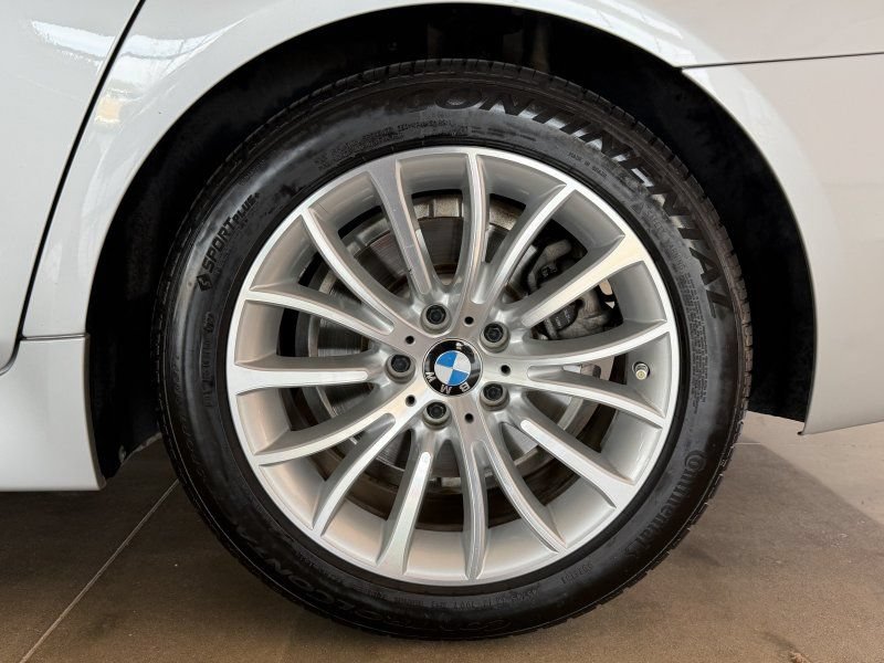Used 2015 BMW 528i Sedan RWD image 10