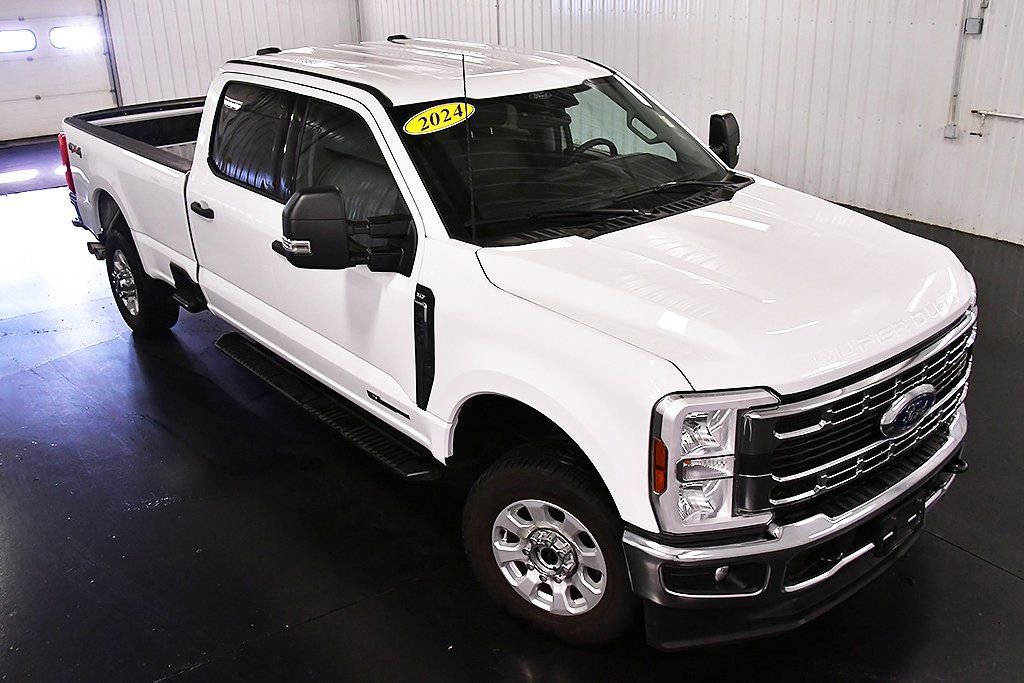 Used 2024 Ford F350 XLT image 15