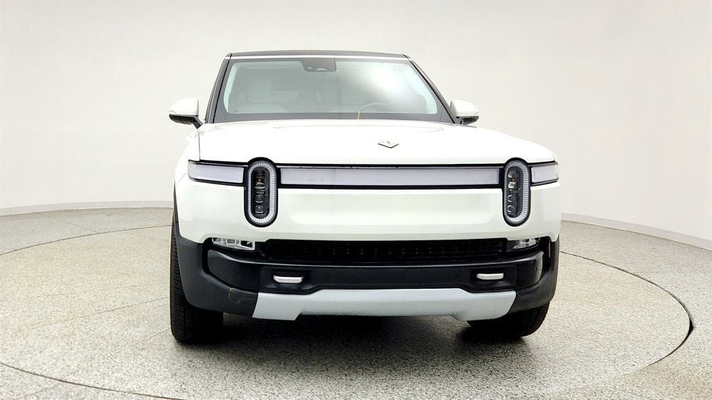 Used 2024 Rivian R1S Adventure AWD/4WD image 2