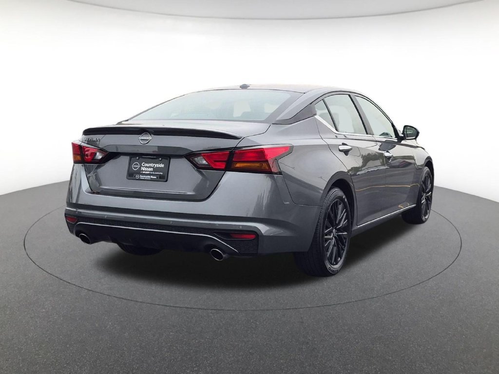 Used 2025 Nissan Altima 2.5 SV w/ SV Special Edition Package FWD image 5