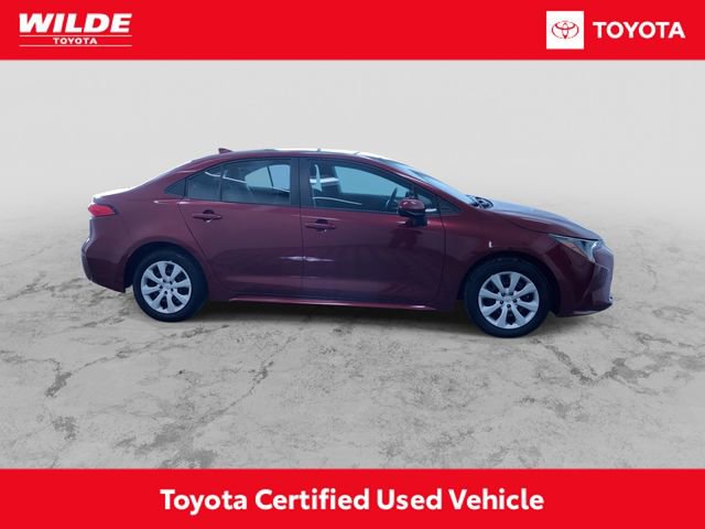 Certified 2025 Toyota Corolla LE image 2