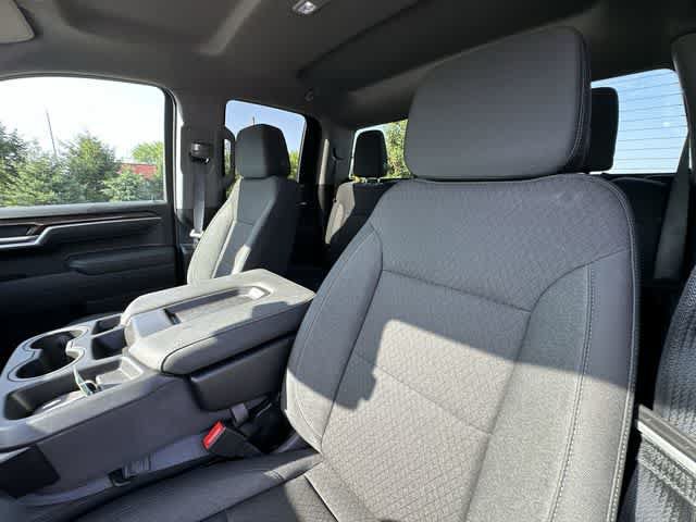 Used 2026 Chevrolet Silverado 1500 RST w/ RST Select Package AWD/4WD image 16