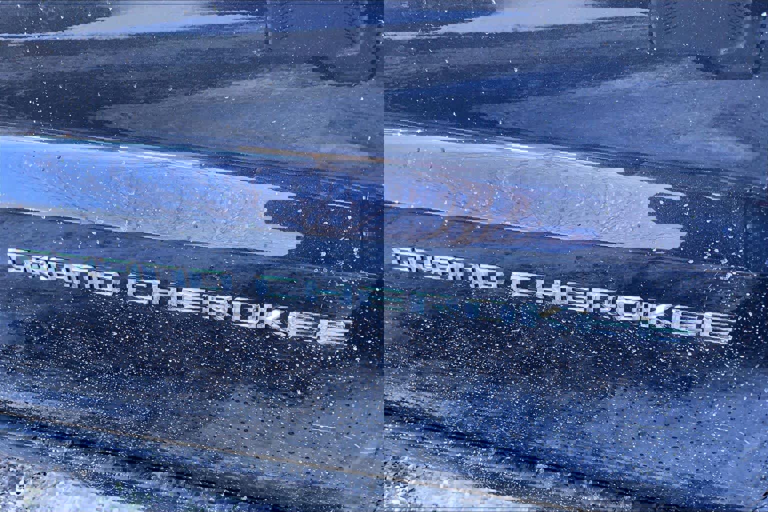 Used 2016 Jeep Grand Cherokee Limited image 10