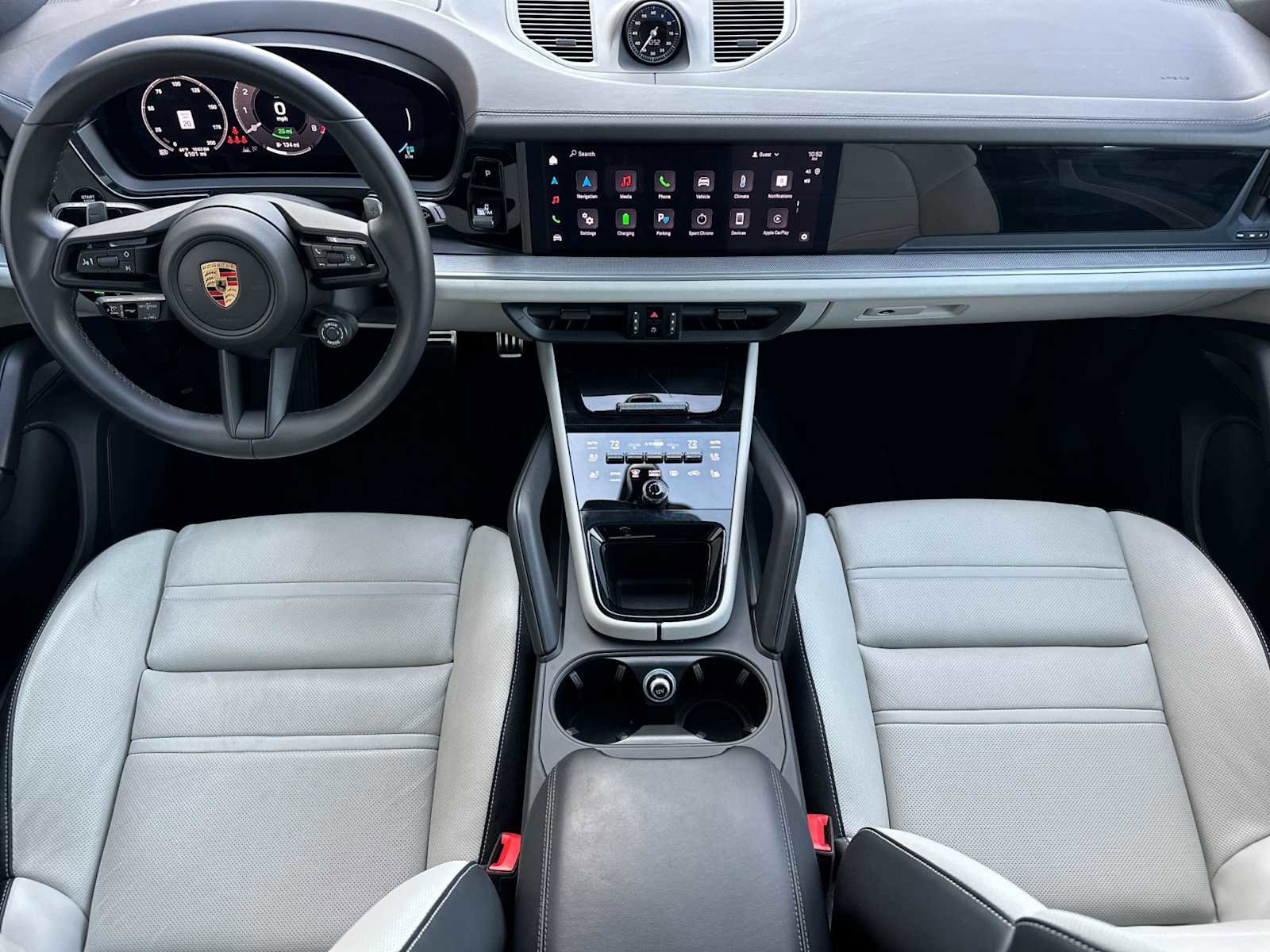 Certified 2024 Porsche Cayenne S AWD/4WD image 6