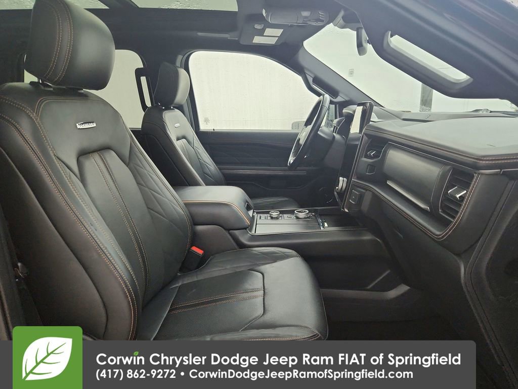 Used 2023 Ford Expedition Platinum AWD/4WD image 33