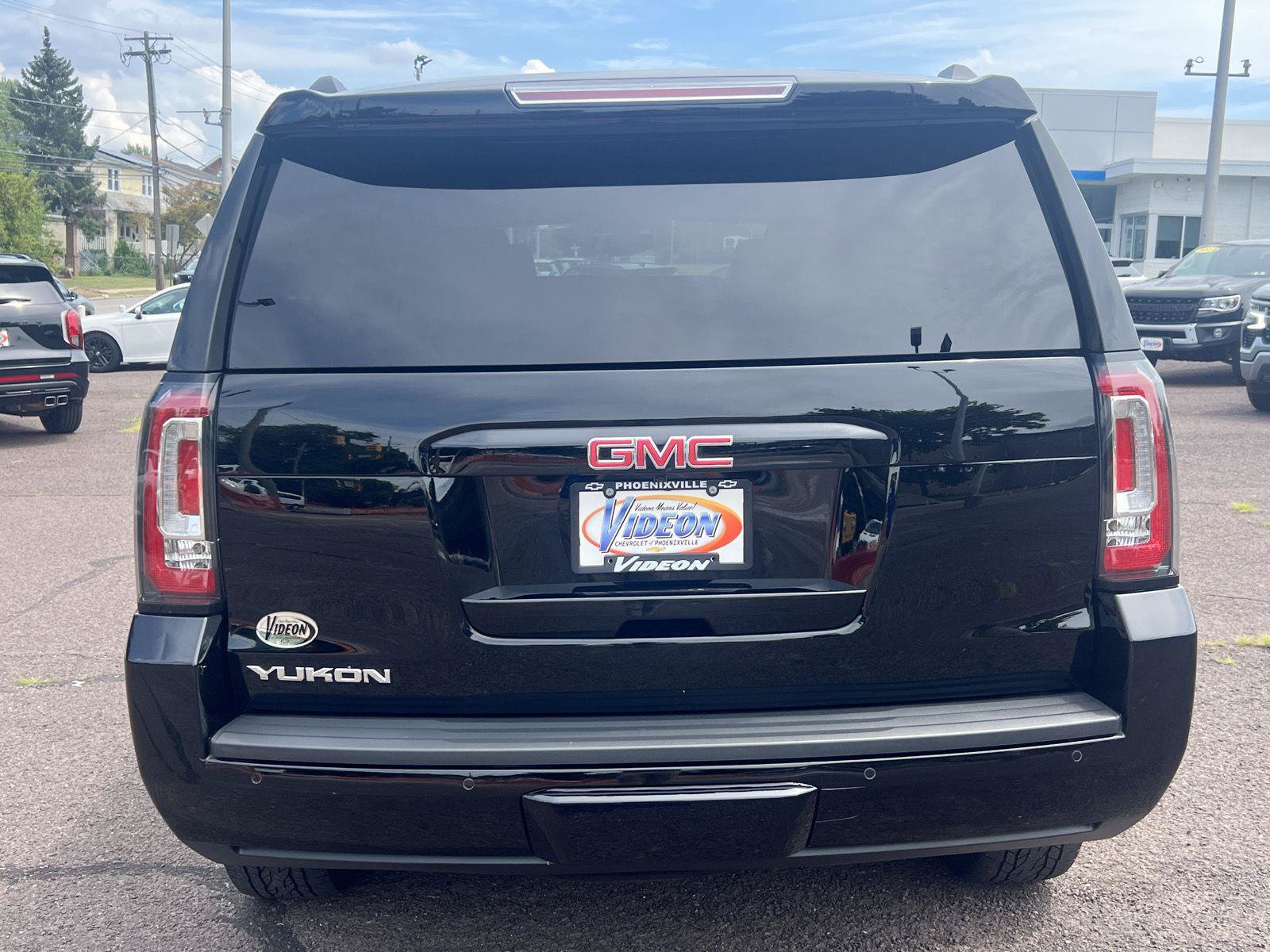 Used 2020 GMC Yukon SLE w/ SLE Value Package AWD/4WD image 6