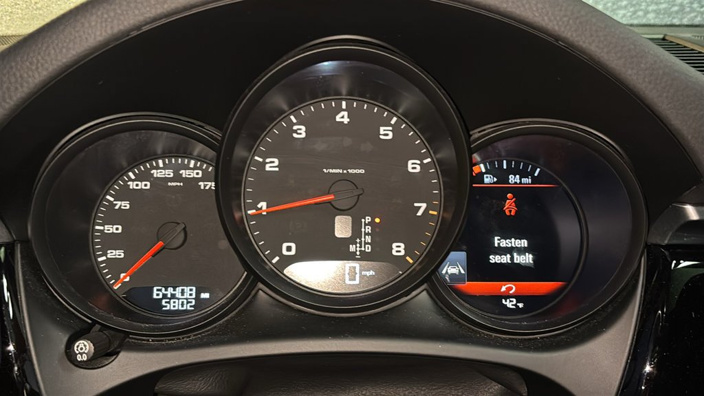 Used 2020 Porsche Macan AWD/4WD image 14