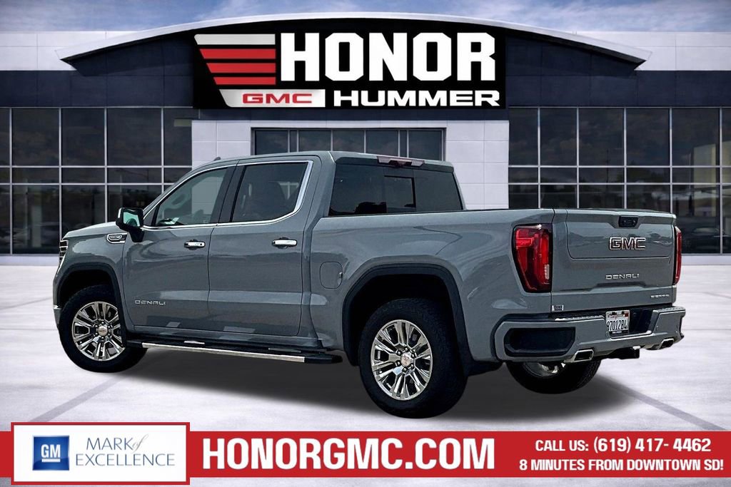 Used 2024 GMC Sierra 1500 Denali w/ Technology Package AWD/4WD image 4