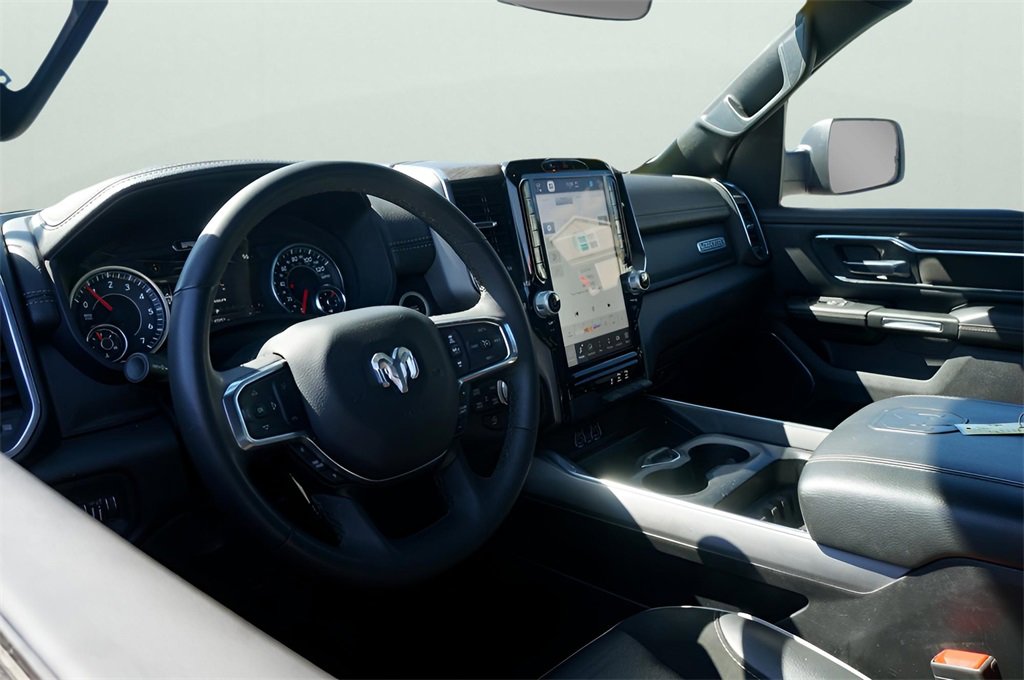 Used 2025 RAM 1500 Laramie image 14