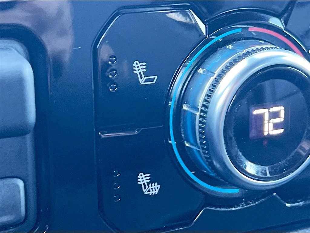 Used 2025 GMC Sierra 1500 SLT image 19