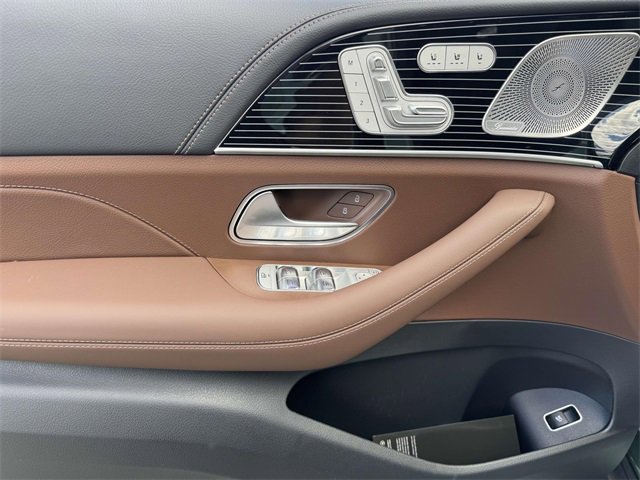 New 2026 Mercedes-Benz GLE 53 AMG 4MATIC image 17