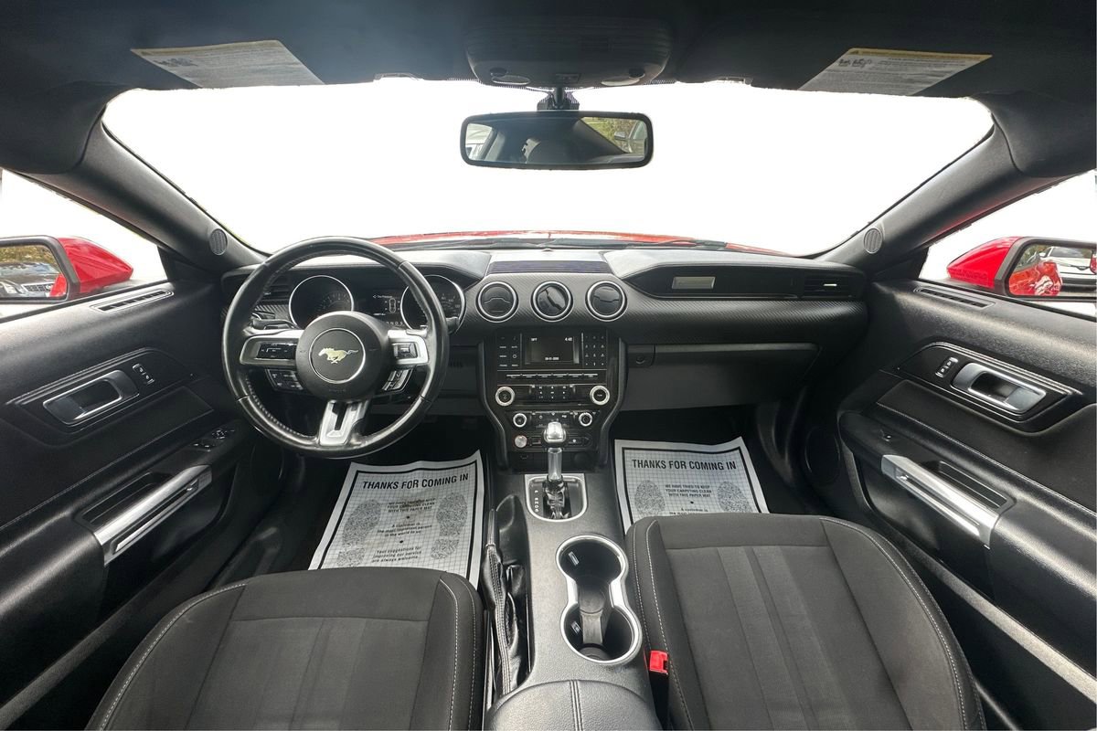 Used 2018 Ford Mustang Coupe image 26