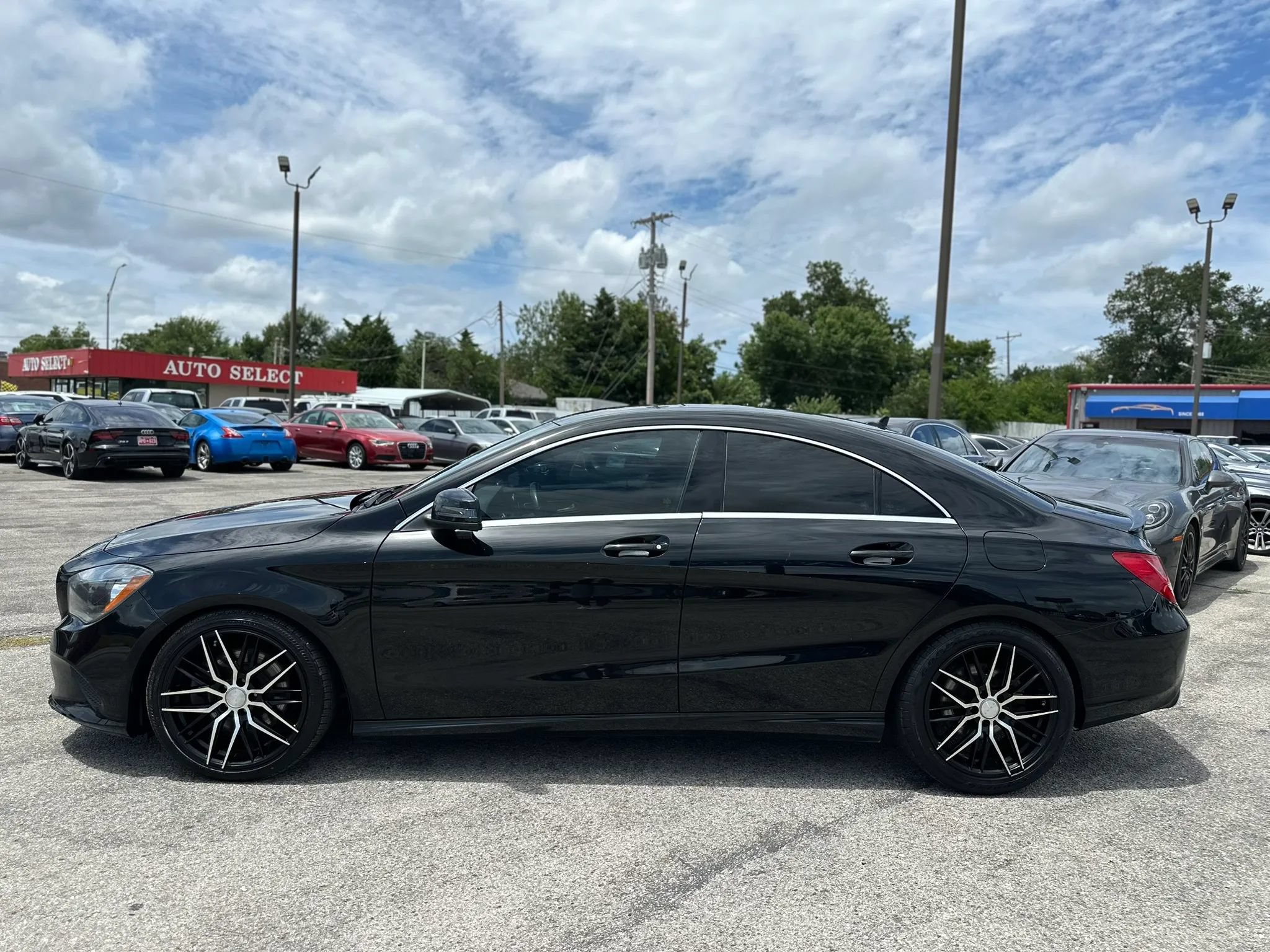 Used 2018 Mercedes-Benz CLA 250 image 9