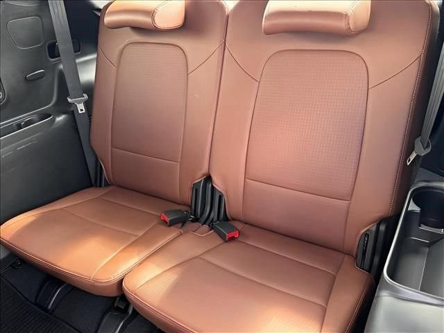 Used 2014 Hyundai Santa Fe Limited FWD image 13