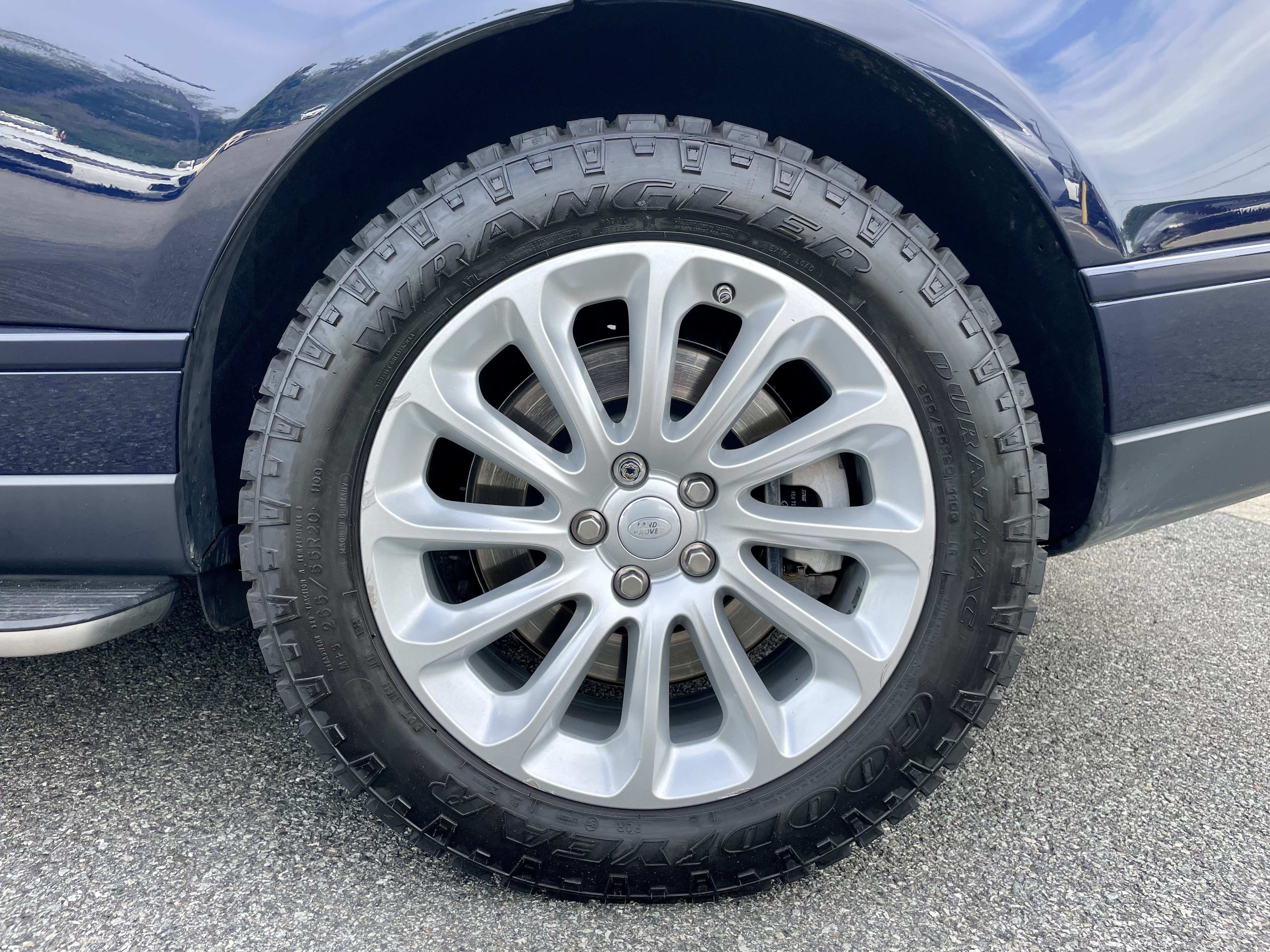 Used 2020 Land Rover Range Rover HSE AWD/4WD image 10