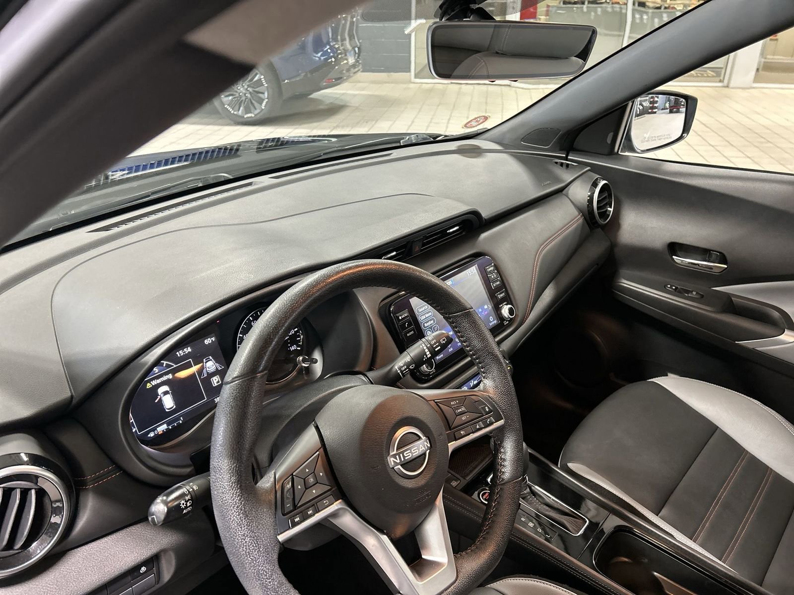 Certified 2022 Nissan Kicks SR w/ Premium Package FWD image 2