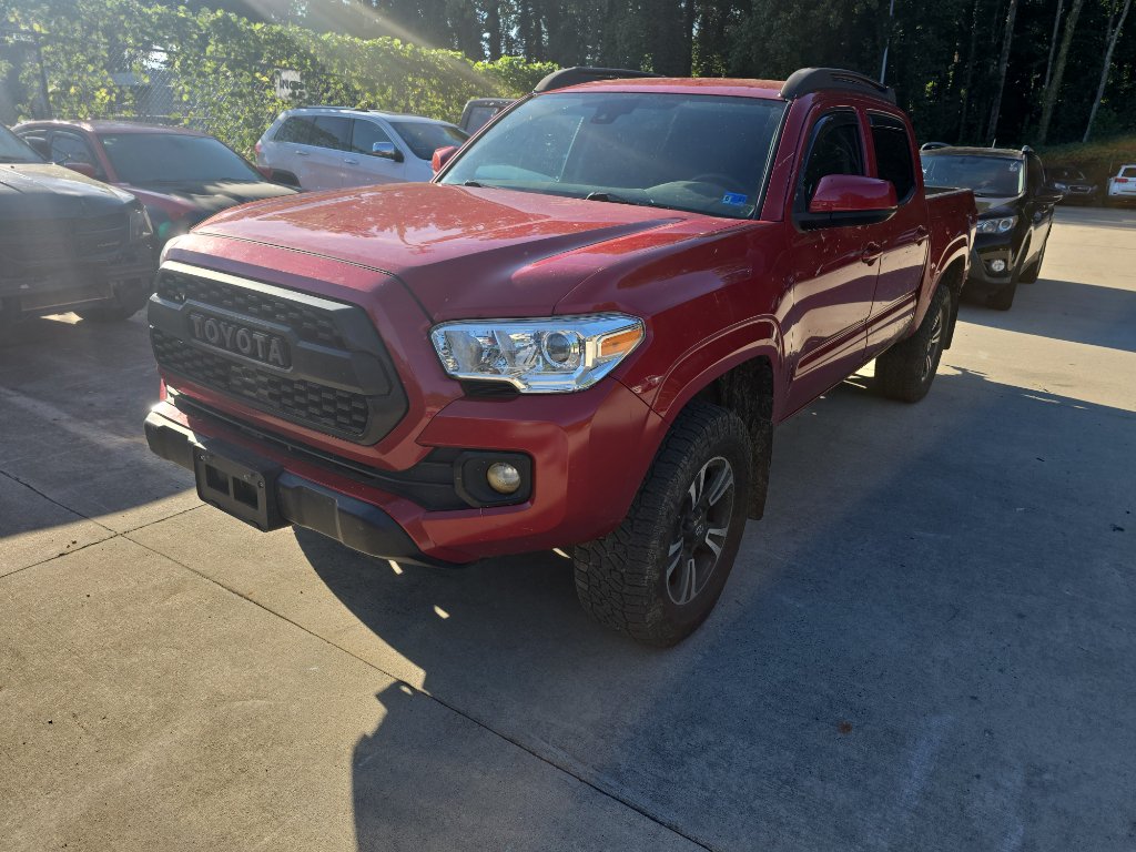 Used 2022 Toyota Tacoma SR AWD/4WD image 1
