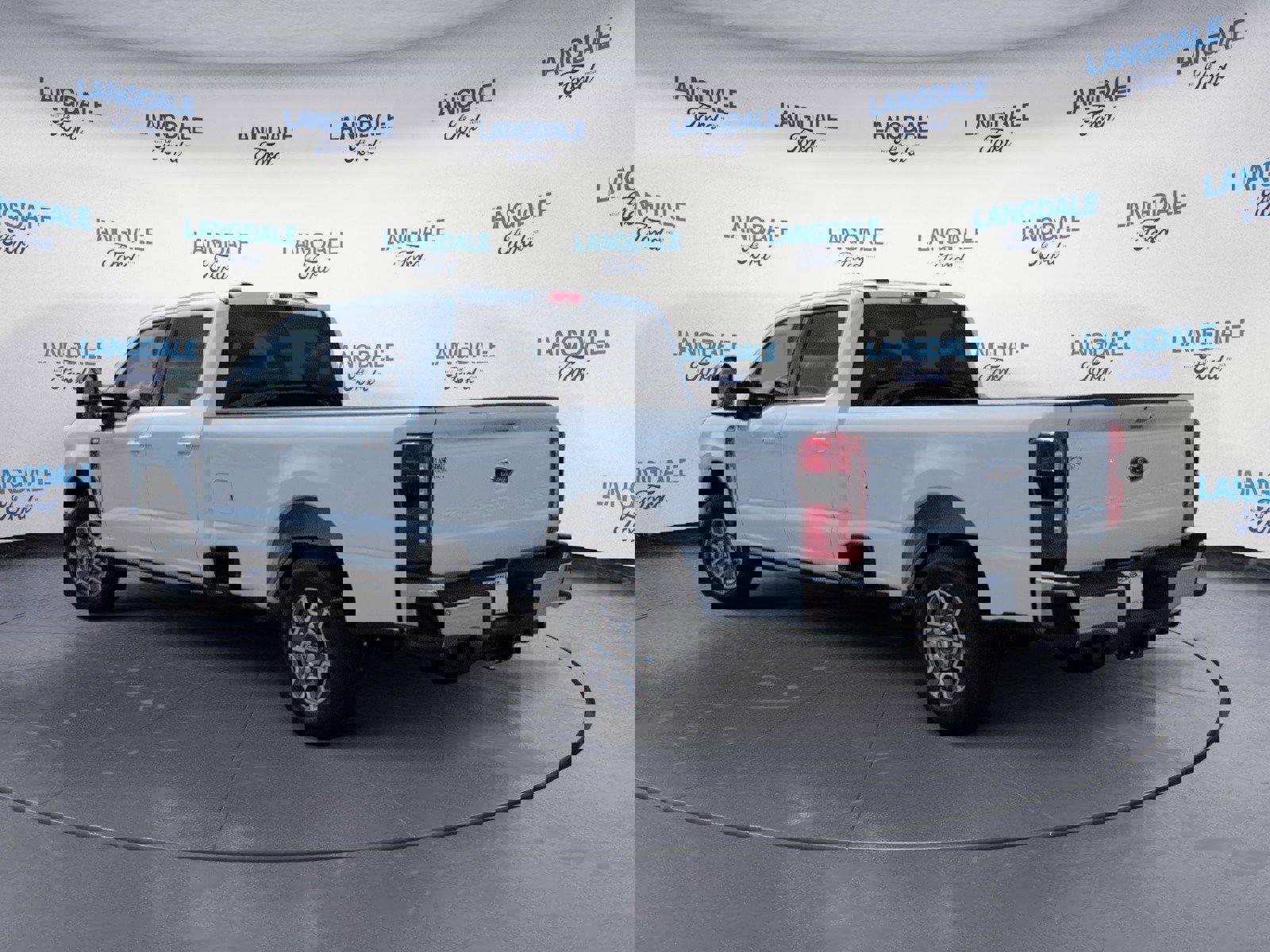 New 2026 Ford F250 Lariat image 9