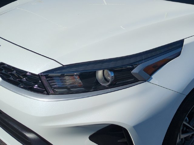 Certified 2023 Kia Forte LXS FWD image 9