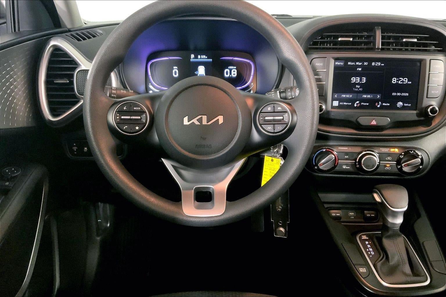Certified 2025 Kia Soul LX FWD image 5