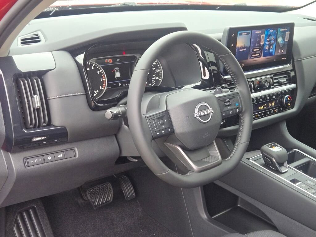 New 2026 Nissan Pathfinder SV w/ SV Premium Package image 23