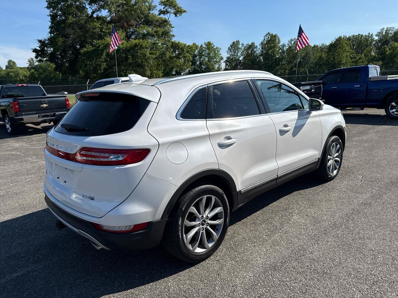 Used 2015 Lincoln MKC AWD w/ Equipment Group 101A Select image 4