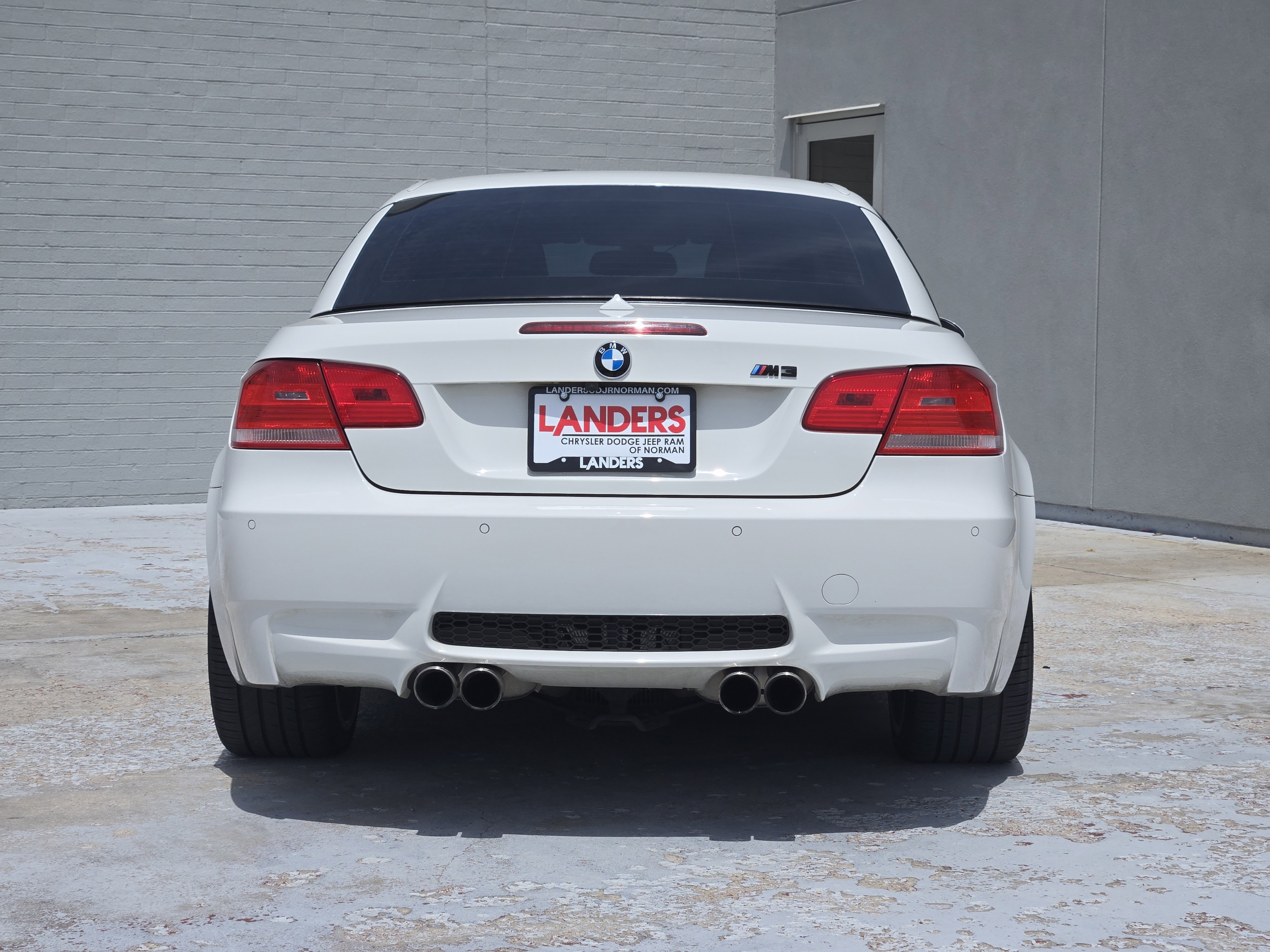 Used 2010 BMW M3 Convertible RWD image 6