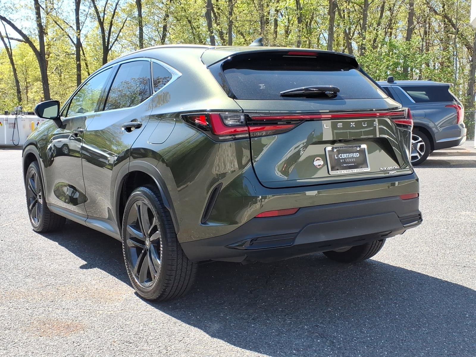 Certified 2025 Lexus NX 450h+ AWD w/ Accessory Package (2T) image 21