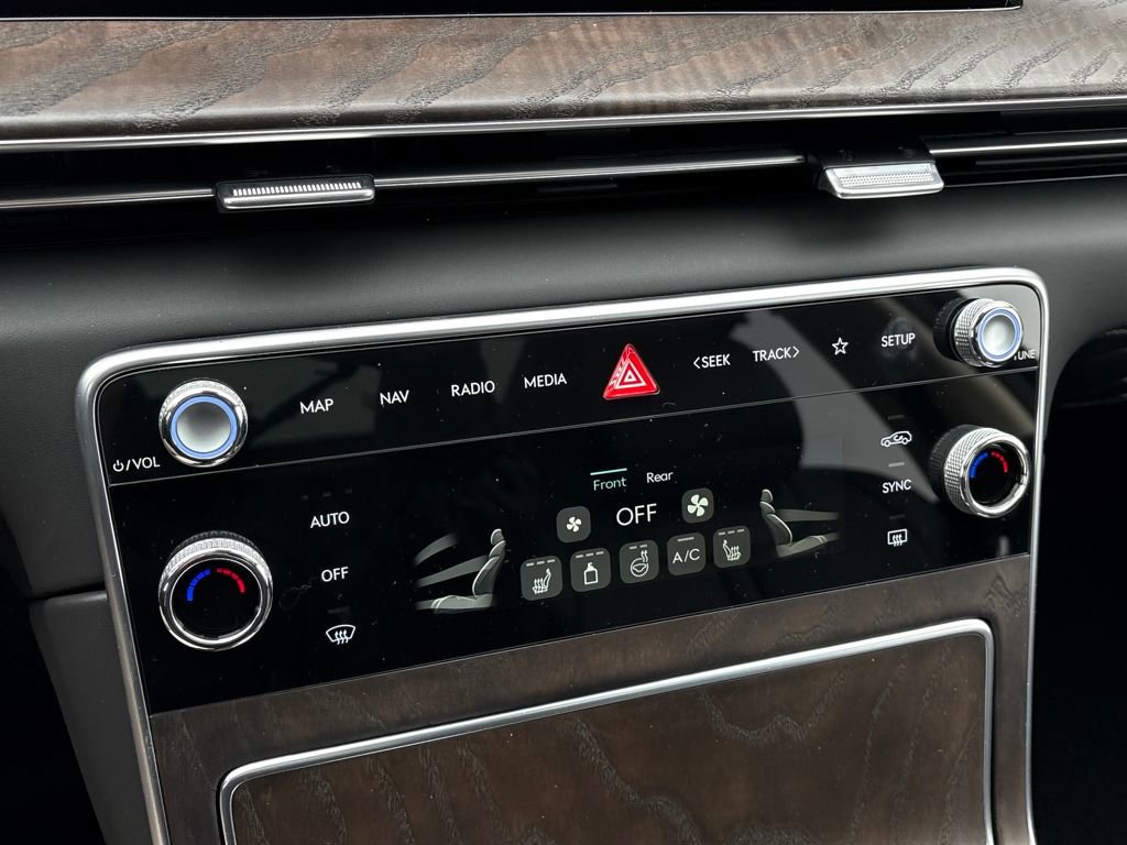 New 2026 Genesis GV80 2.5T Select image 18