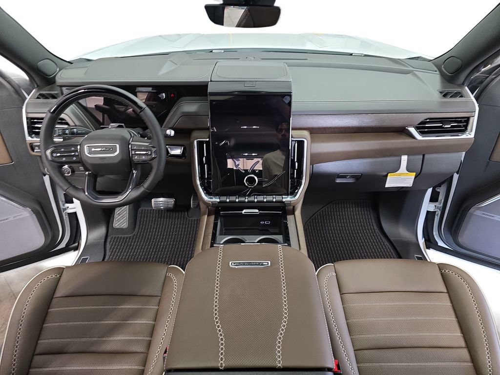 New 2026 GMC Yukon XL Denali Ultimate AWD/4WD image 9