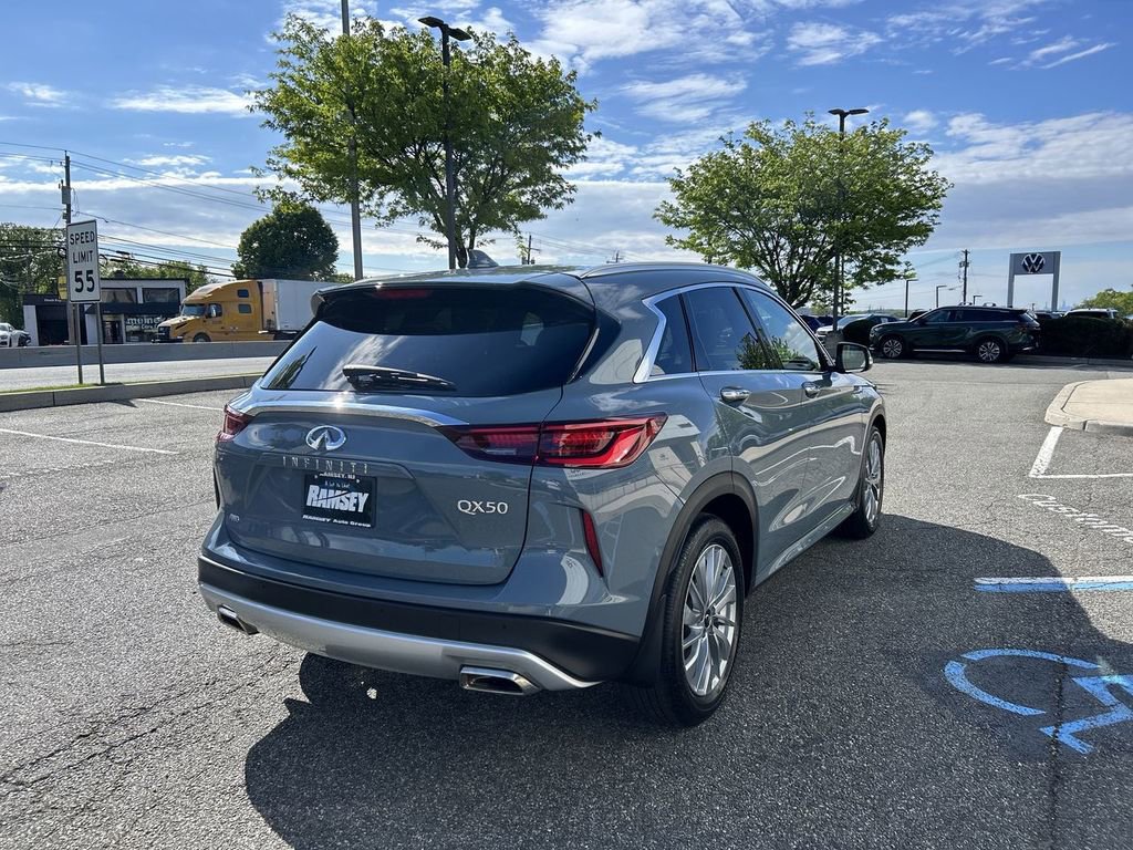 Certified 2023 INFINITI QX50 Luxe AWD/4WD image 8