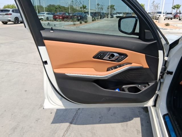 Used 2024 BMW 330e w/ Convenience Package RWD image 13