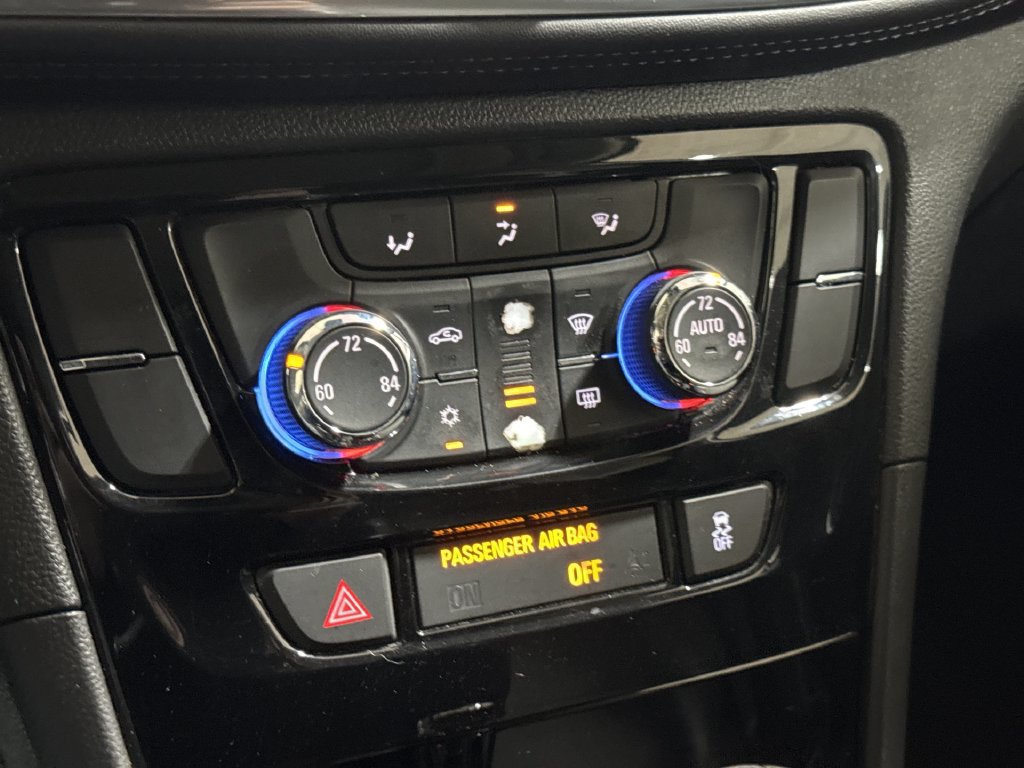 Used 2018 Buick Encore Preferred FWD image 16