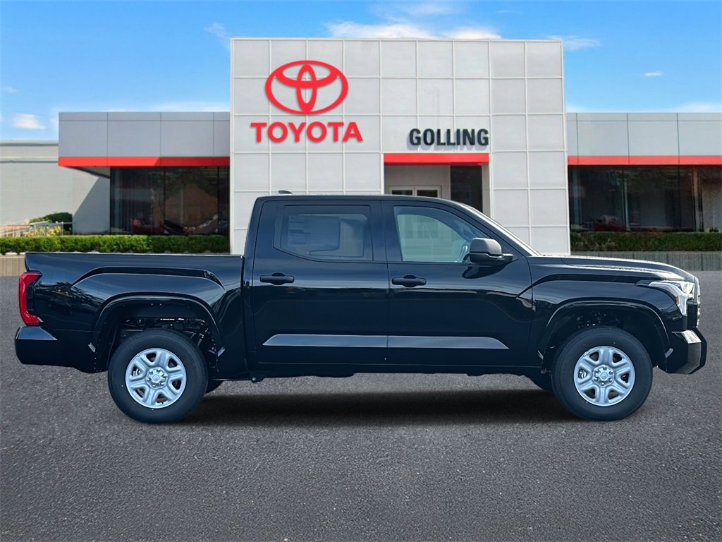New 2026 Toyota Tundra SR image 2