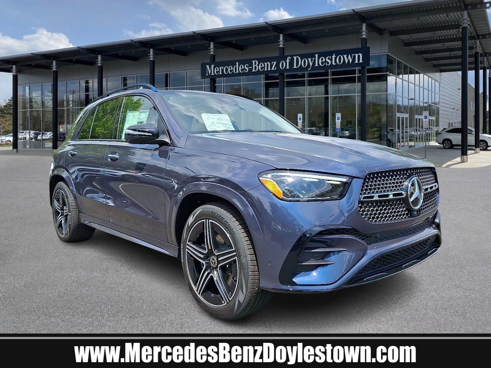 New 2026 Mercedes-Benz GLE 350 4MATIC image 1