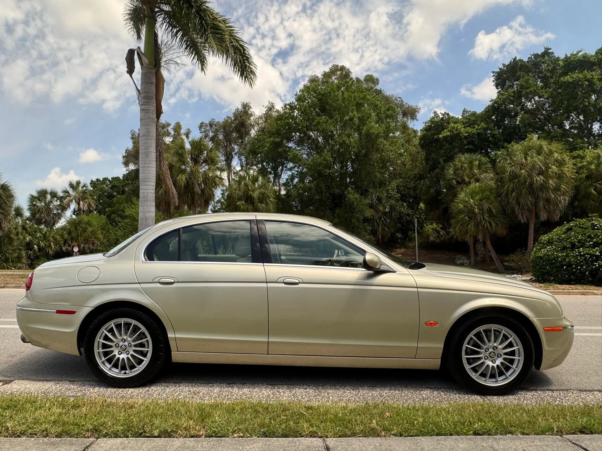 Used 2006 Jaguar S-TYPE 3.0 RWD image 8